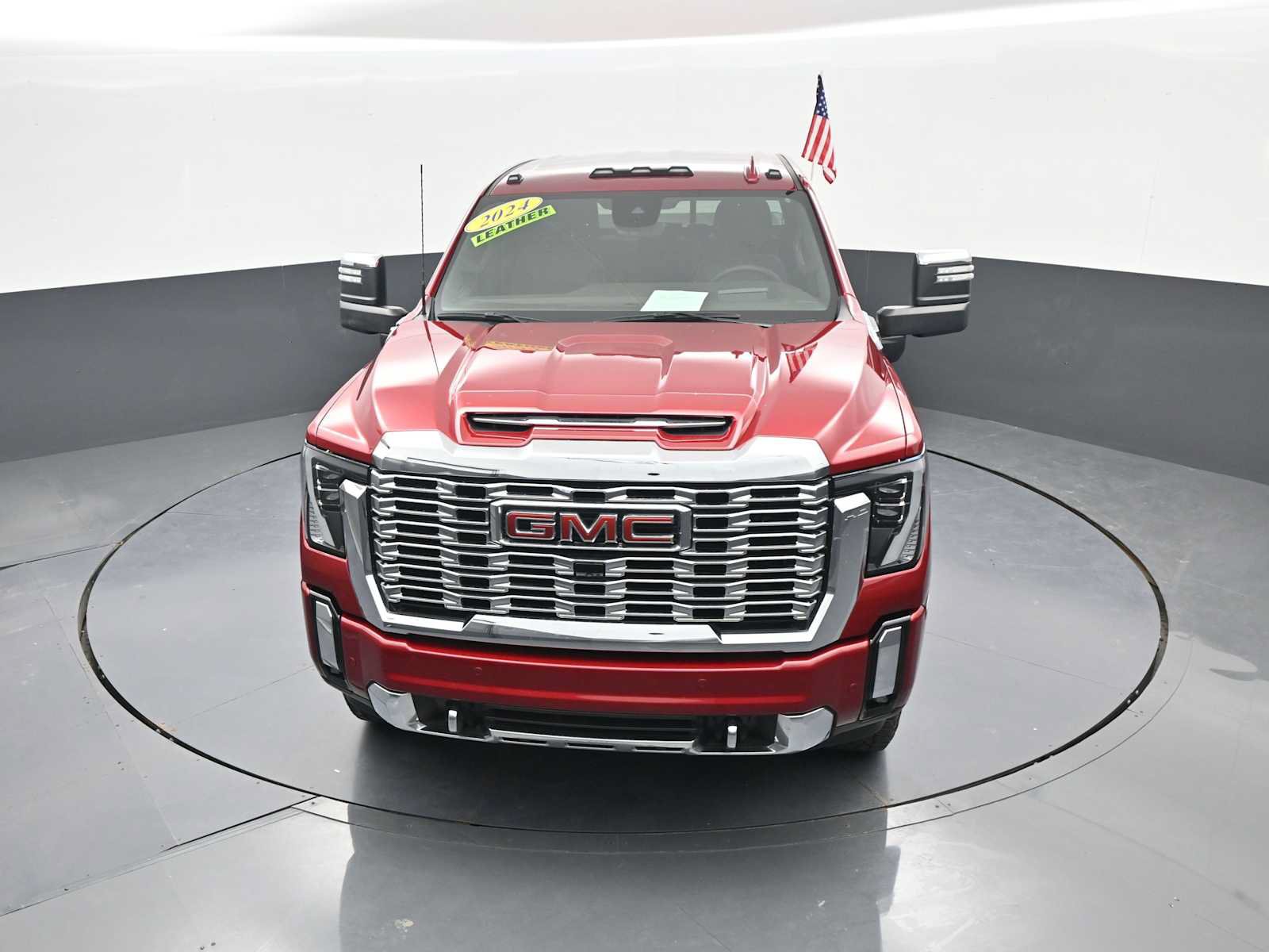 Used 2024 GMC Sierra 2500 Denali w/ Technology Package AWD/4WD image 25