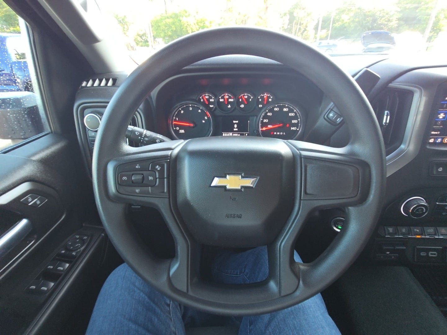 Used 2025 Chevrolet Silverado 2500 Custom w/ Custom Value Package AWD/4WD image 16