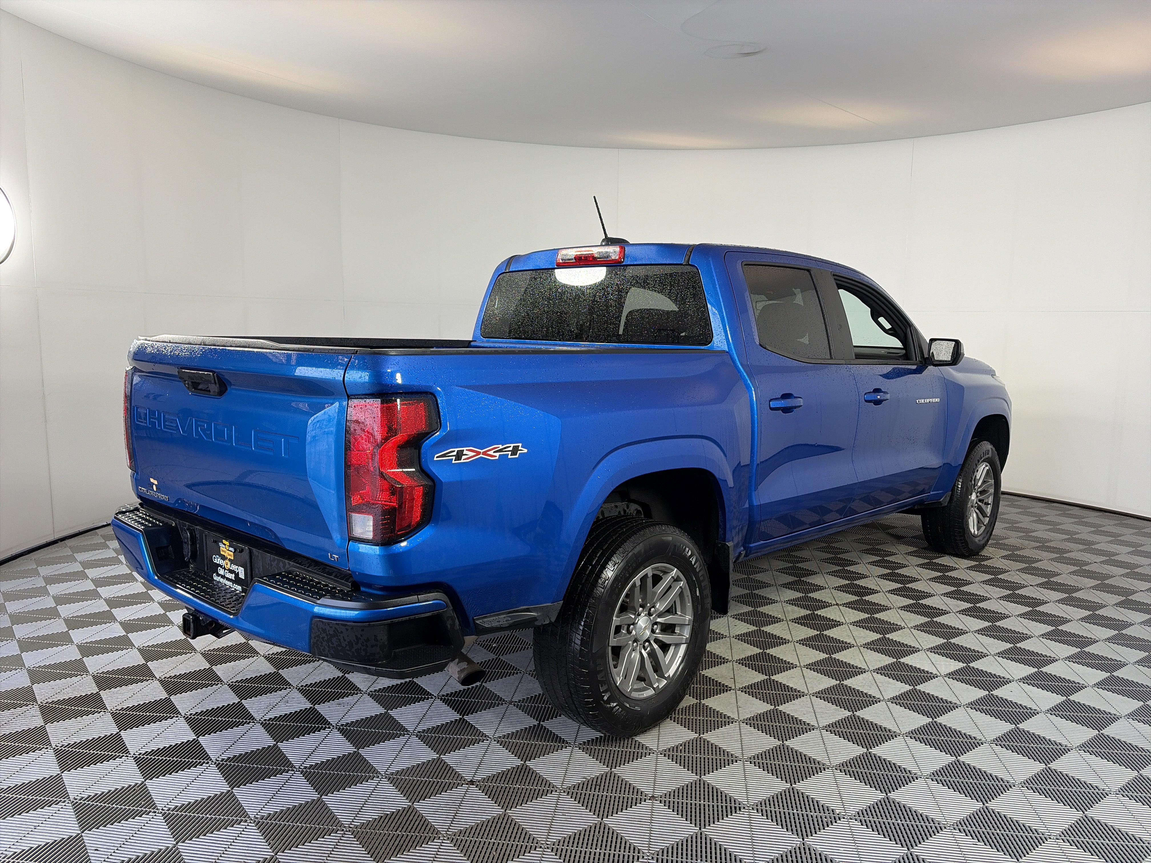 Used 2023 Chevrolet Colorado LT w/ Advanced Trailering Package AWD/4WD image 7