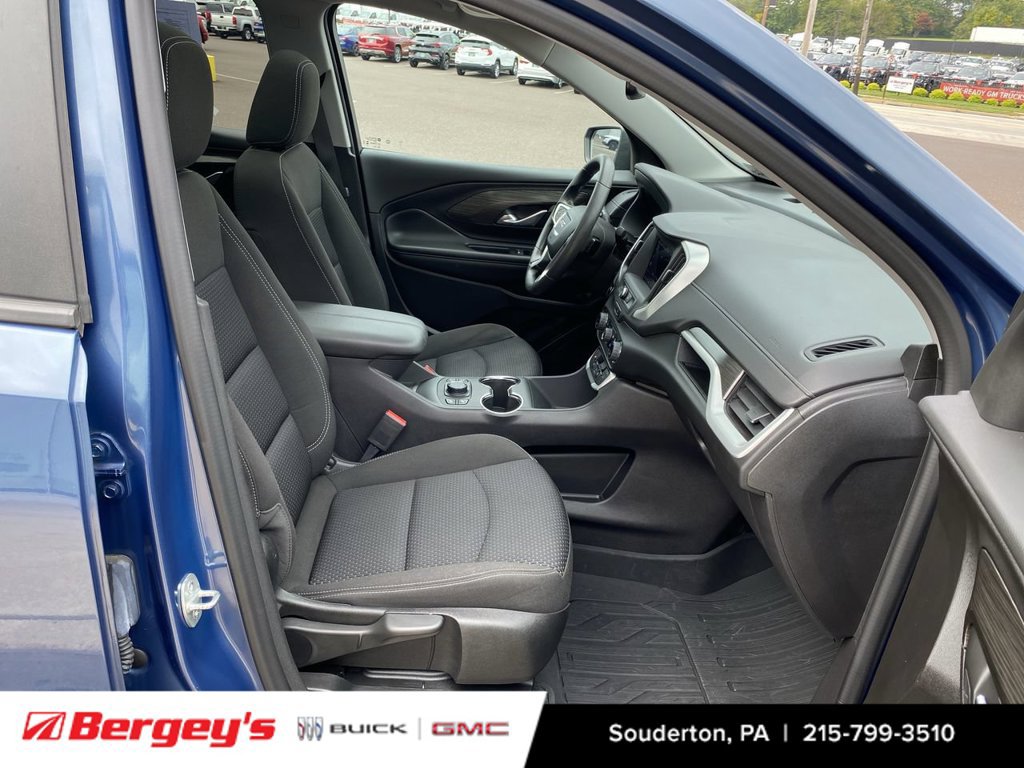 Certified 2024 GMC Terrain SLE w/ Driver Convenience Package AWD/4WD image 32