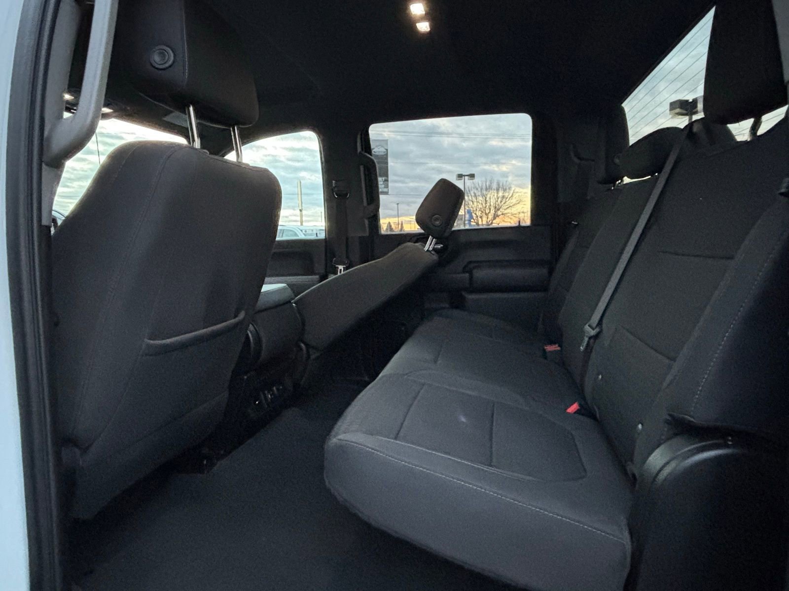 Used 2023 Chevrolet Silverado 2500 LT w/ Convenience Package image 6