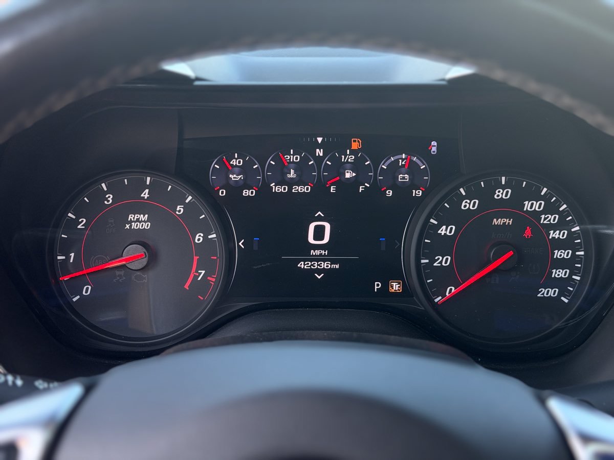Used 2021 Chevrolet Camaro SS RWD image 18