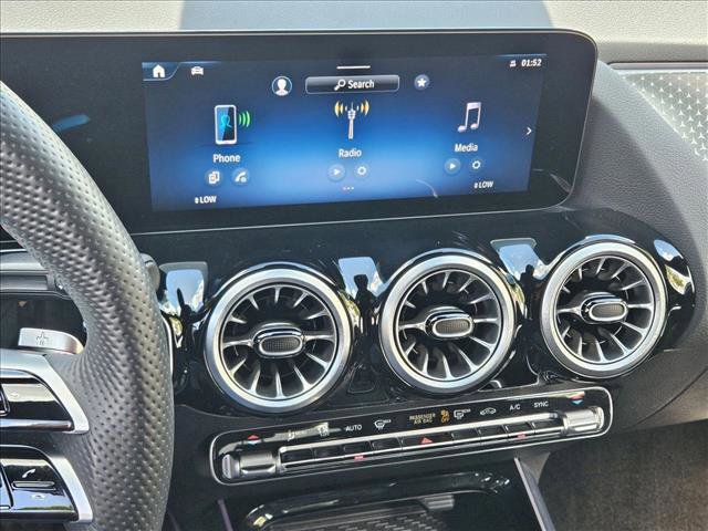 Used 2025 Mercedes-Benz GLA 250 image 15