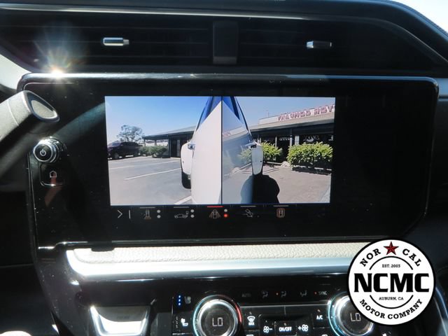 Used 2024 GMC Sierra 3500 Denali w/ Denali Reserve Package AWD/4WD image 36