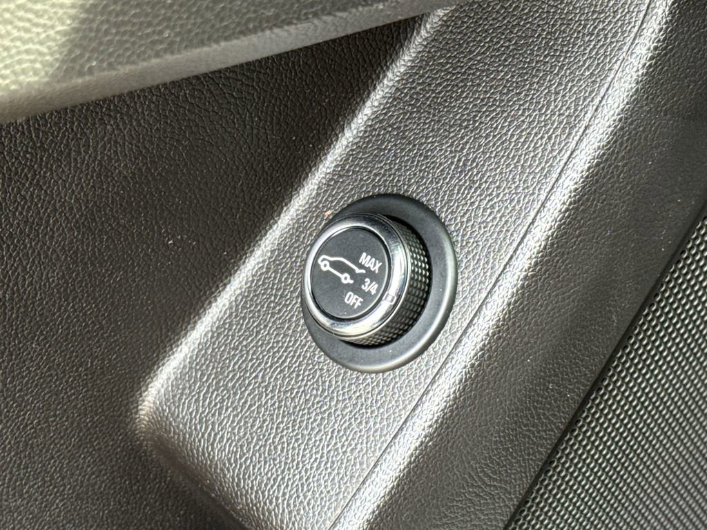 Used 2018 Chevrolet Traverse High Country image 26