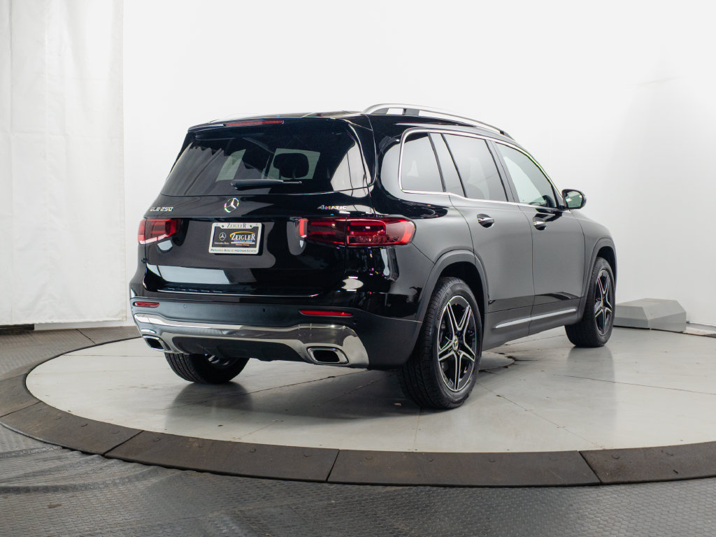 Certified 2026 Mercedes-Benz GLB 250 4MATIC image 30