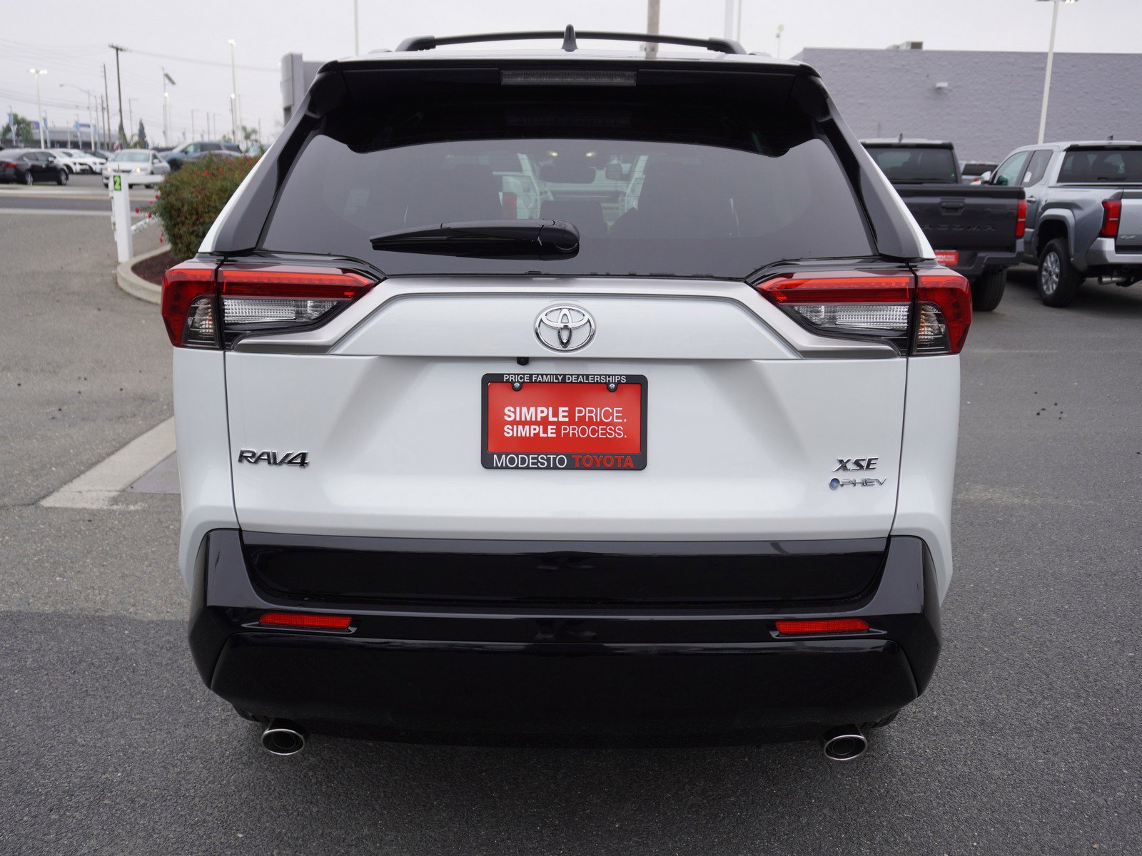 New 2025 Toyota RAV4 XSE image 10