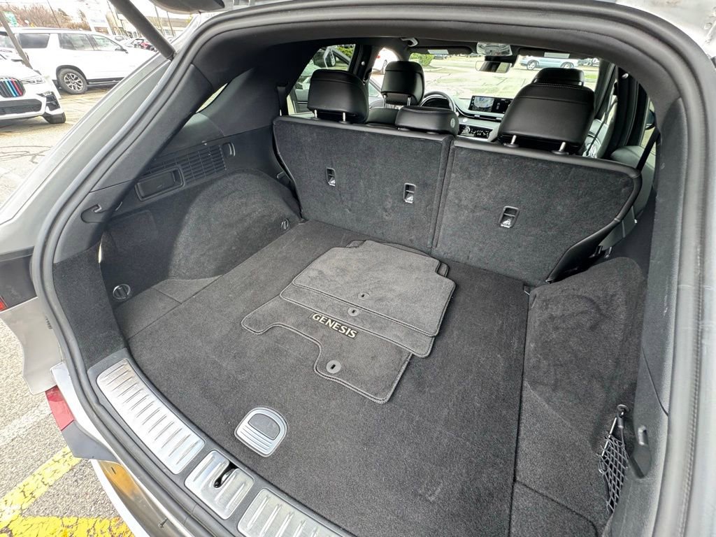 Used 2025 Genesis GV70 3.5T Sport image 35