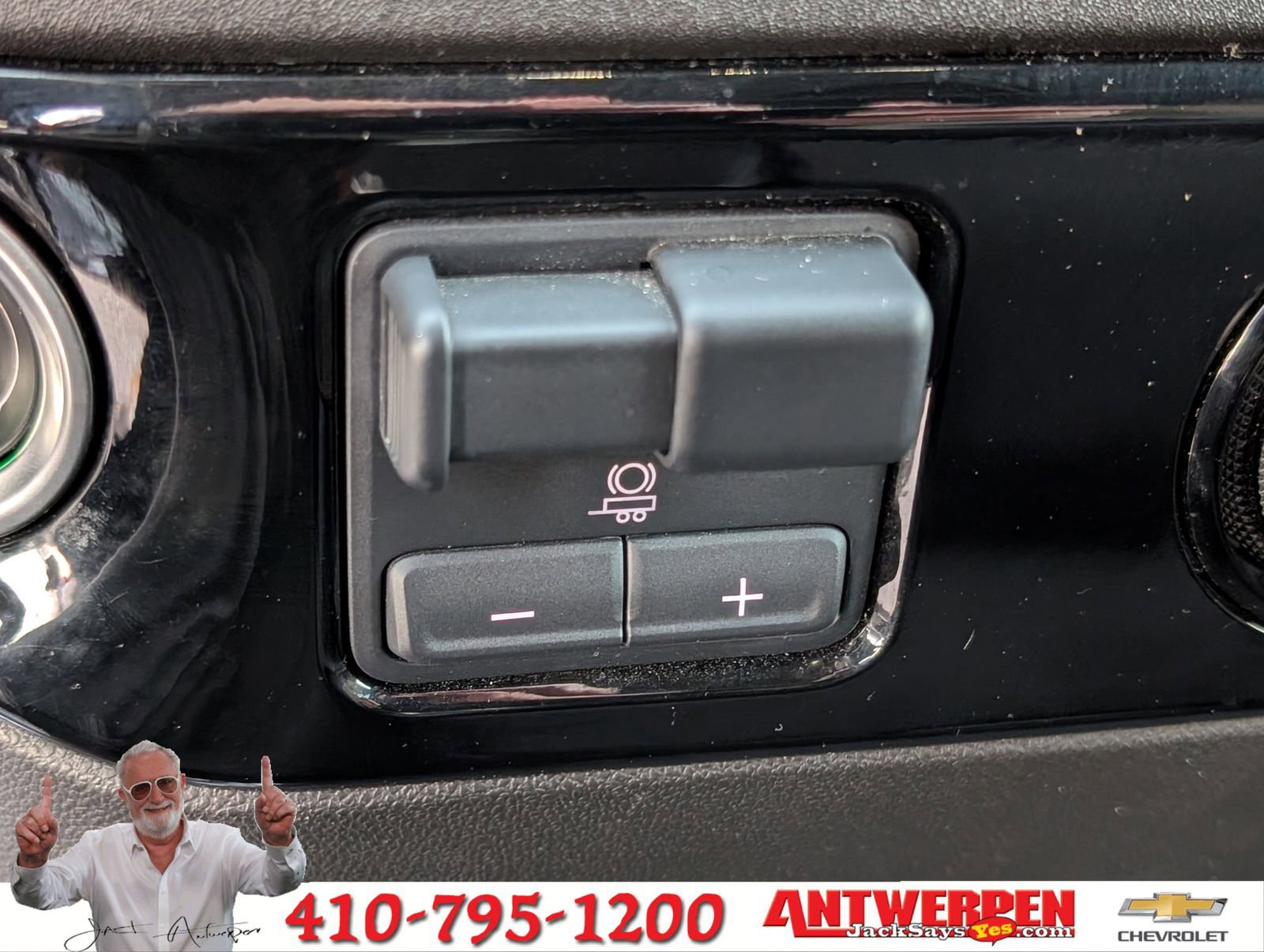 Used 2024 Chevrolet Silverado 2500 LT image 23