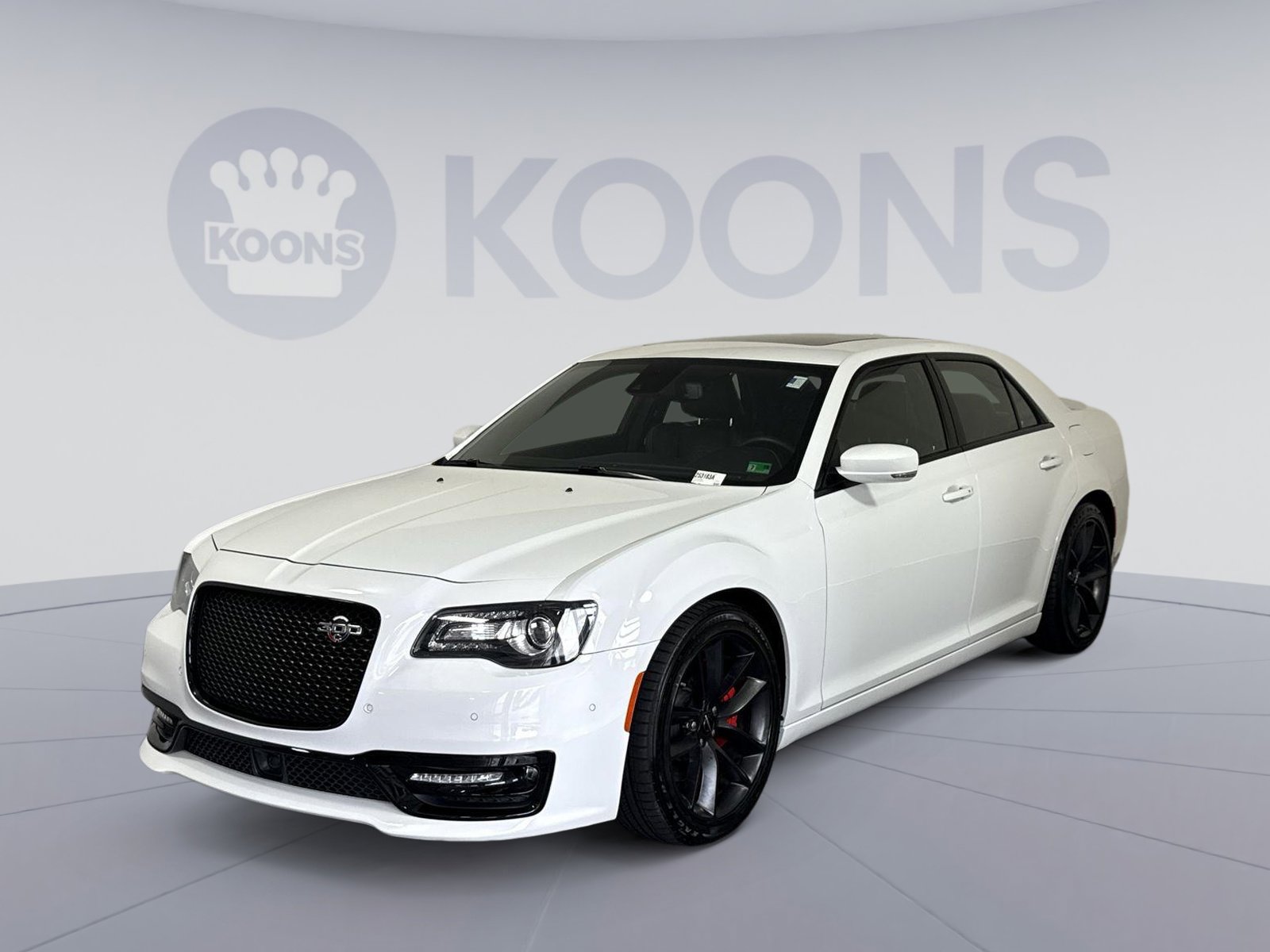 Used 2023 Chrysler 300 C