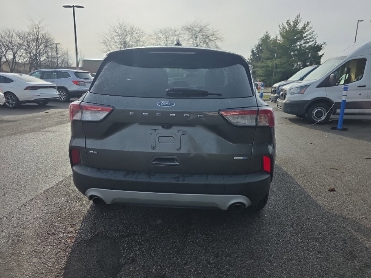 Used 2020 Ford Escape SE image 6