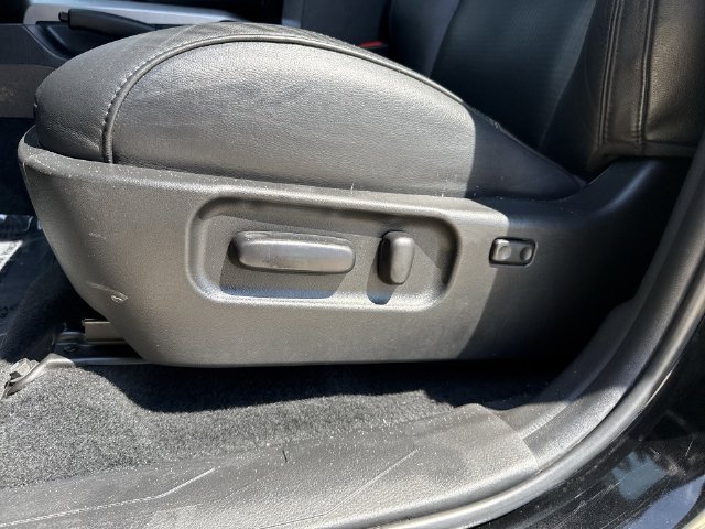Used 2023 Toyota Tacoma Limited w/ Nightshade Package AWD/4WD image 18