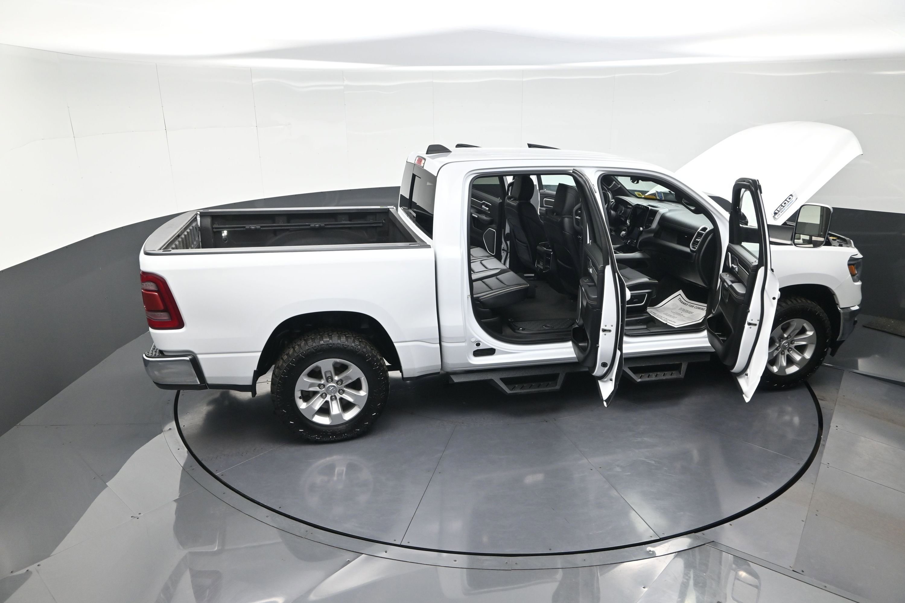 Used 2023 RAM 1500 Laramie image 14