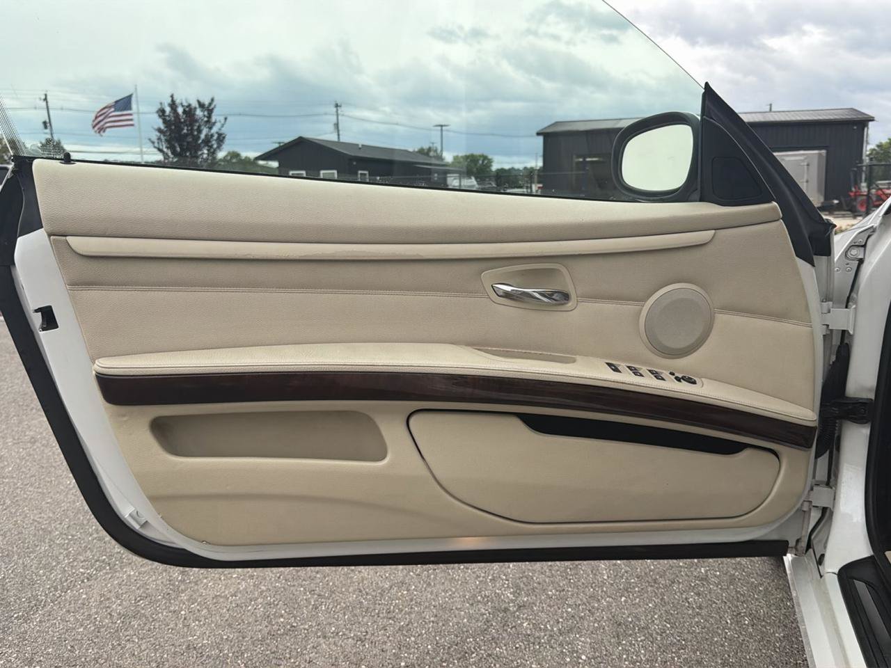 Used 2013 BMW 328i Convertible RWD image 8