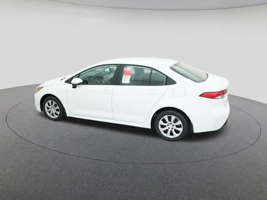 New 2026 Toyota Corolla LE FWD image 4