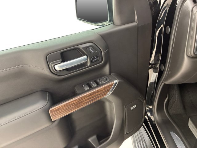 Certified 2020 Chevrolet Silverado 1500 High Country w/ Technology Package AWD/4WD image 13