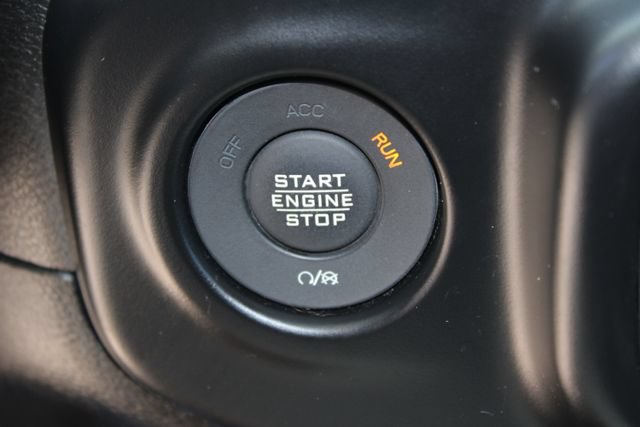 Used 2022 Jeep Gladiator Sport AWD/4WD image 24