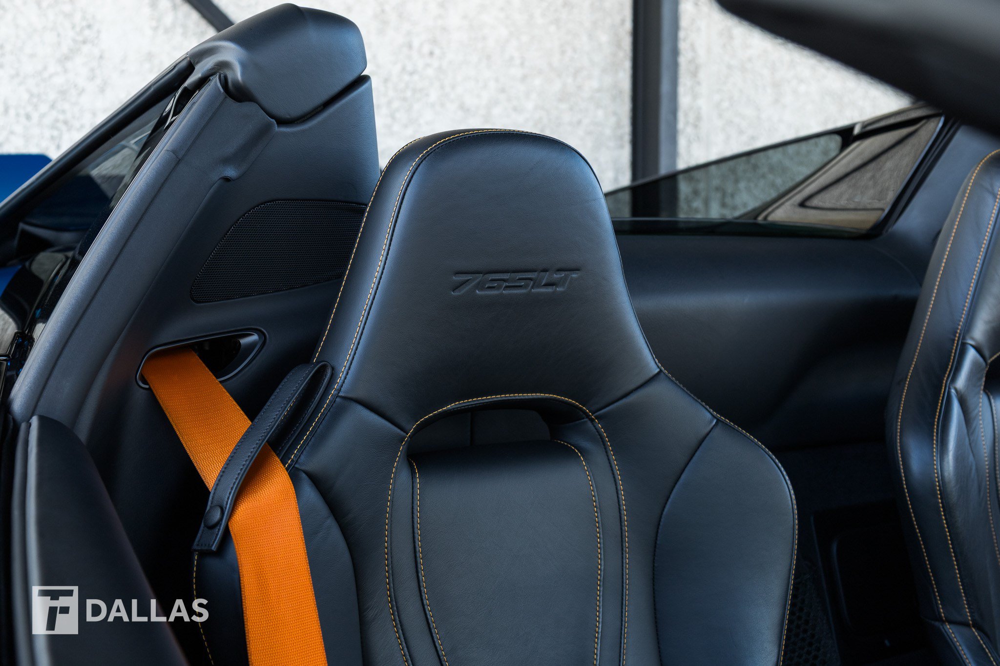 Used 2022 McLaren 765LT RWD image 36