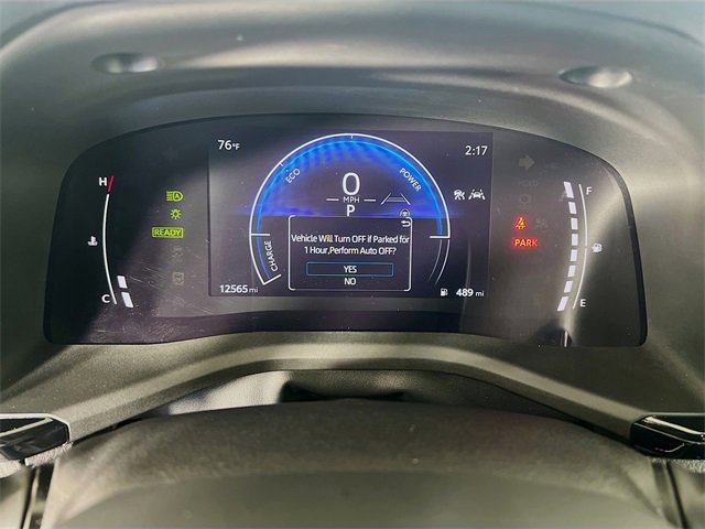 Used 2025 Toyota Camry SE image 14