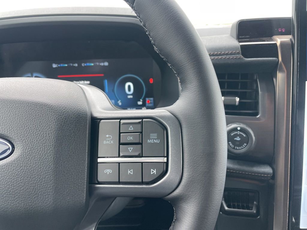New 2025 Ford F150 Lightning Lariat image 20
