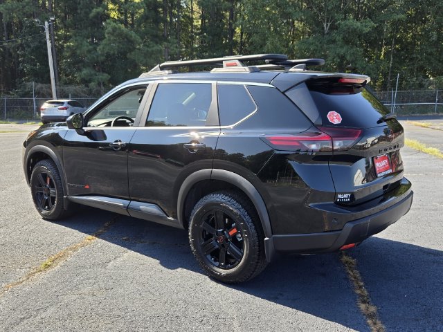 New 2026 Nissan Rogue SV AWD/4WD image 3