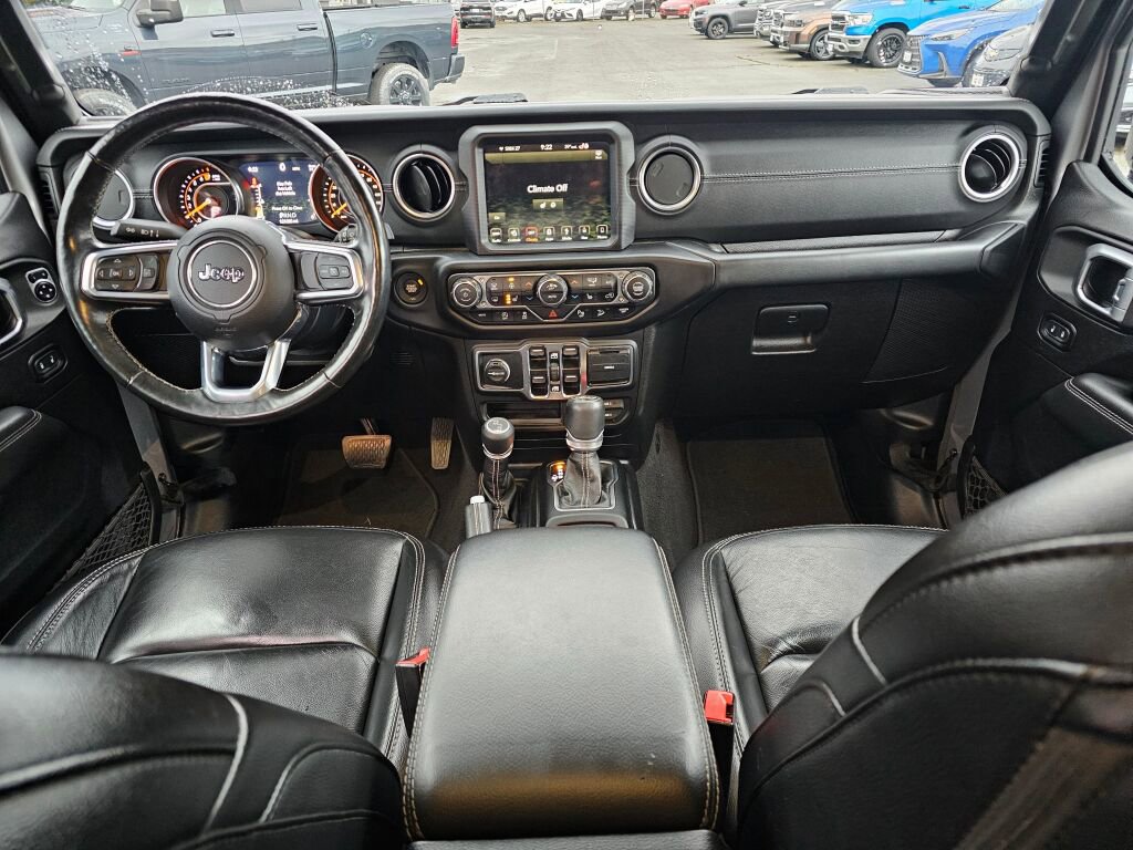 Used 2019 Jeep Wrangler Unlimited Sahara w/ Uconnect 4C Nav & Sound Group image 16