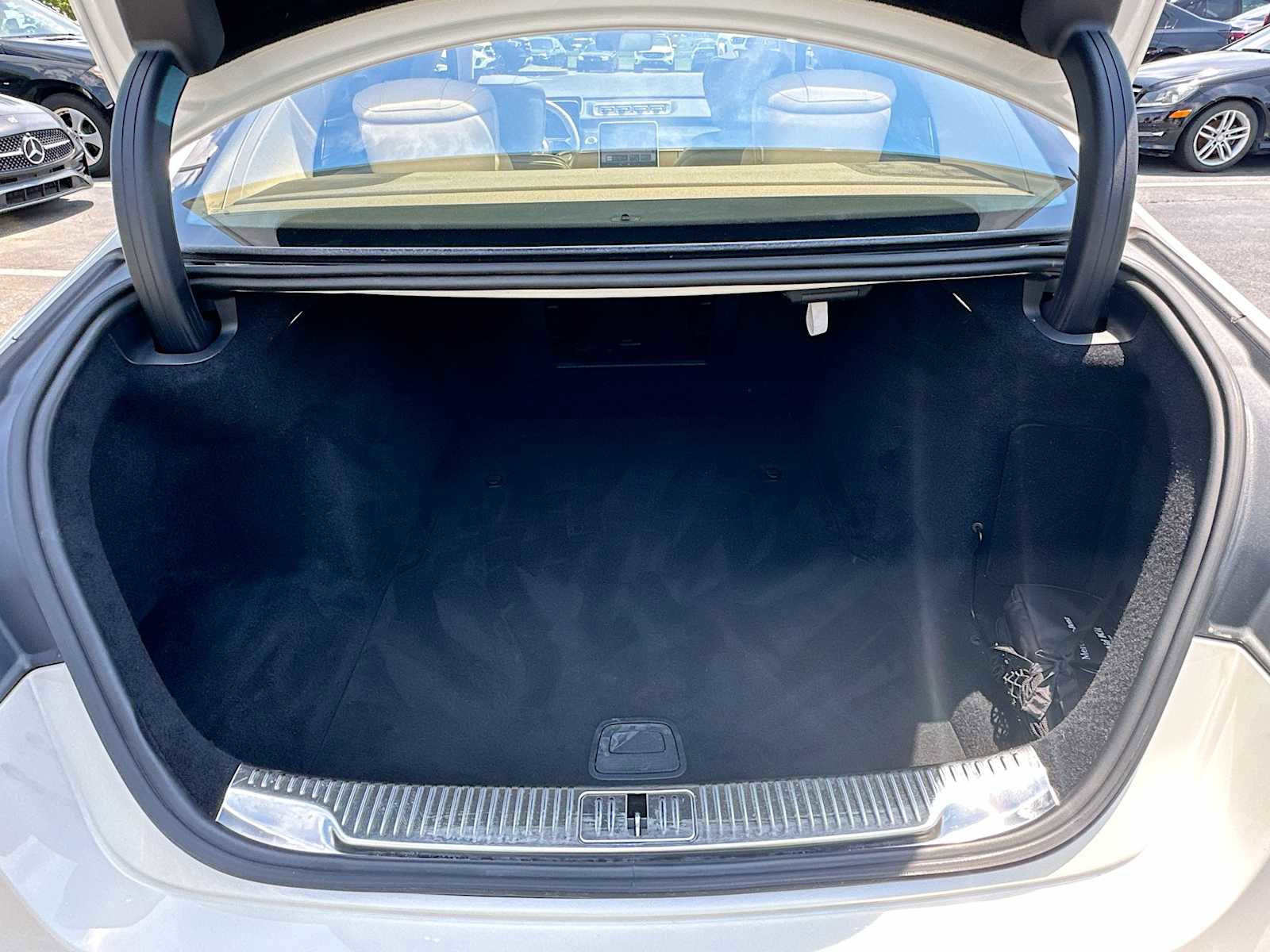 Used 2023 Mercedes-Benz S 580 4MATIC Sedan image 27