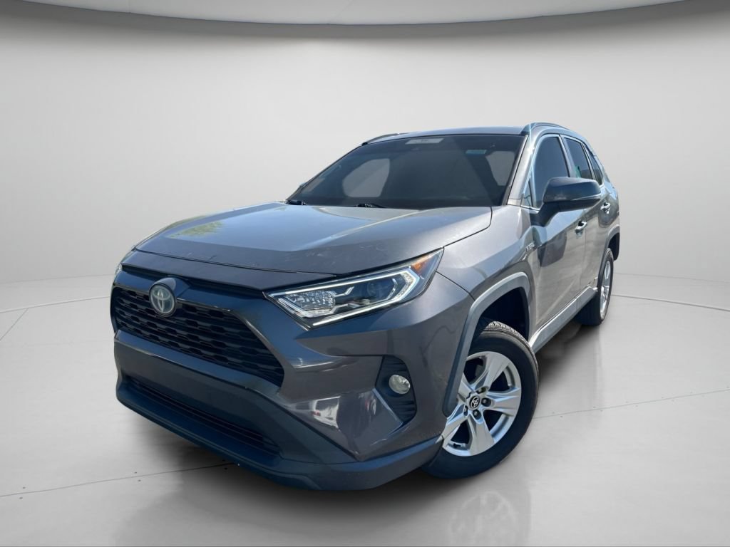 Used 2021 Toyota RAV4 XLE AWD/4WD image 14