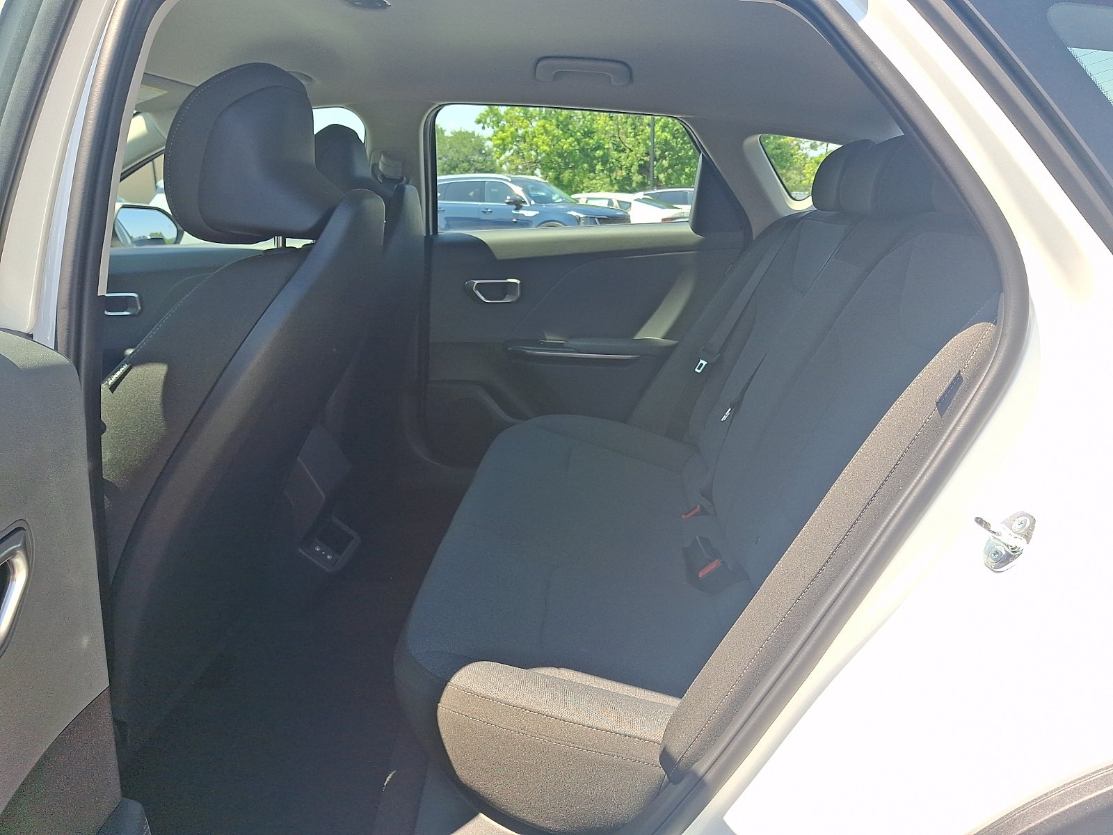 New 2026 Kia K4 FWD image 6