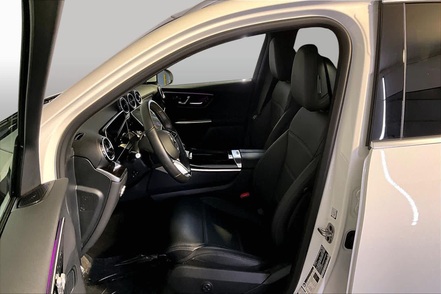 Certified 2026 Mercedes-Benz GLC 300 4MATIC image 9