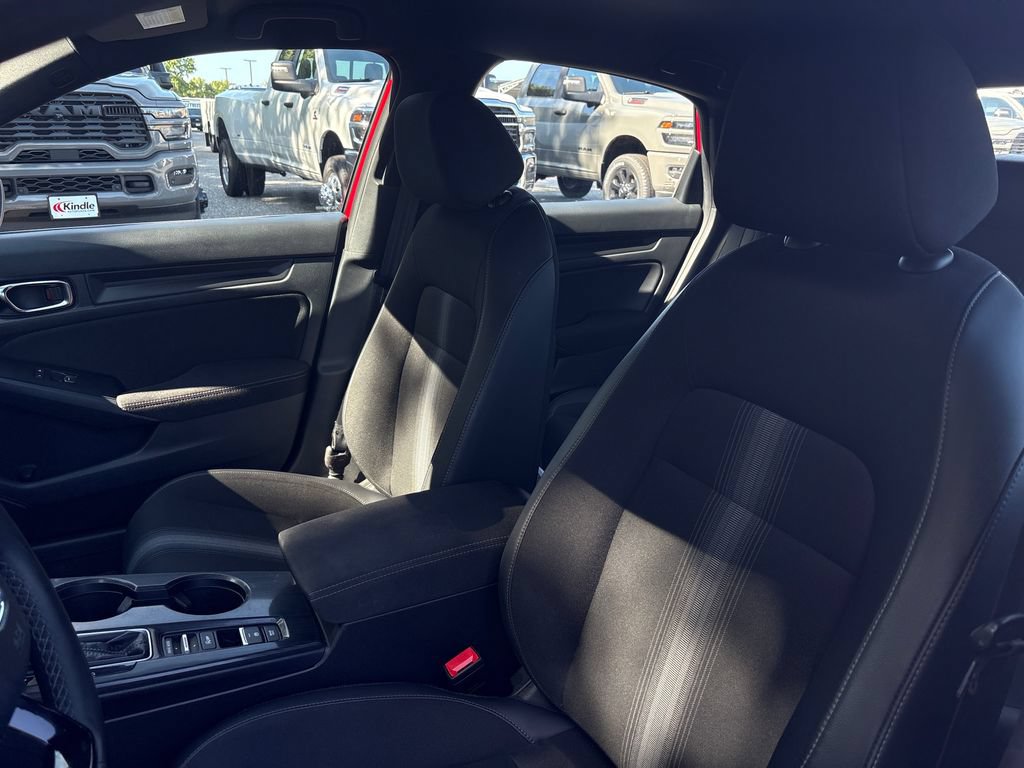 Used 2023 Honda Civic Sport image 13