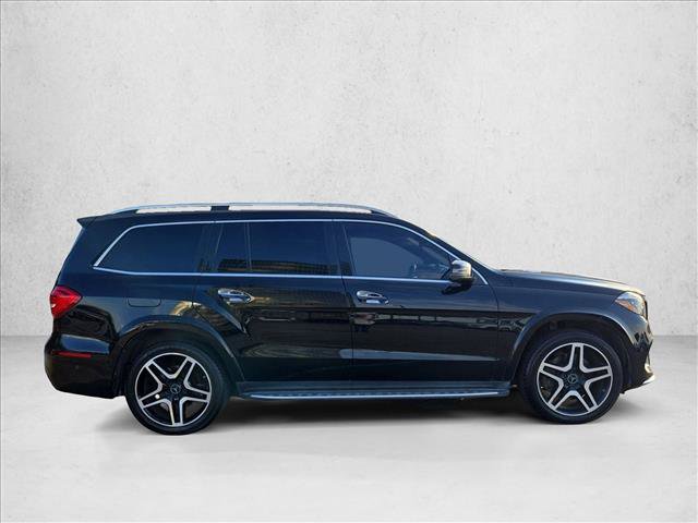 Used 2017 Mercedes-Benz GLS 550 4MATIC image 4