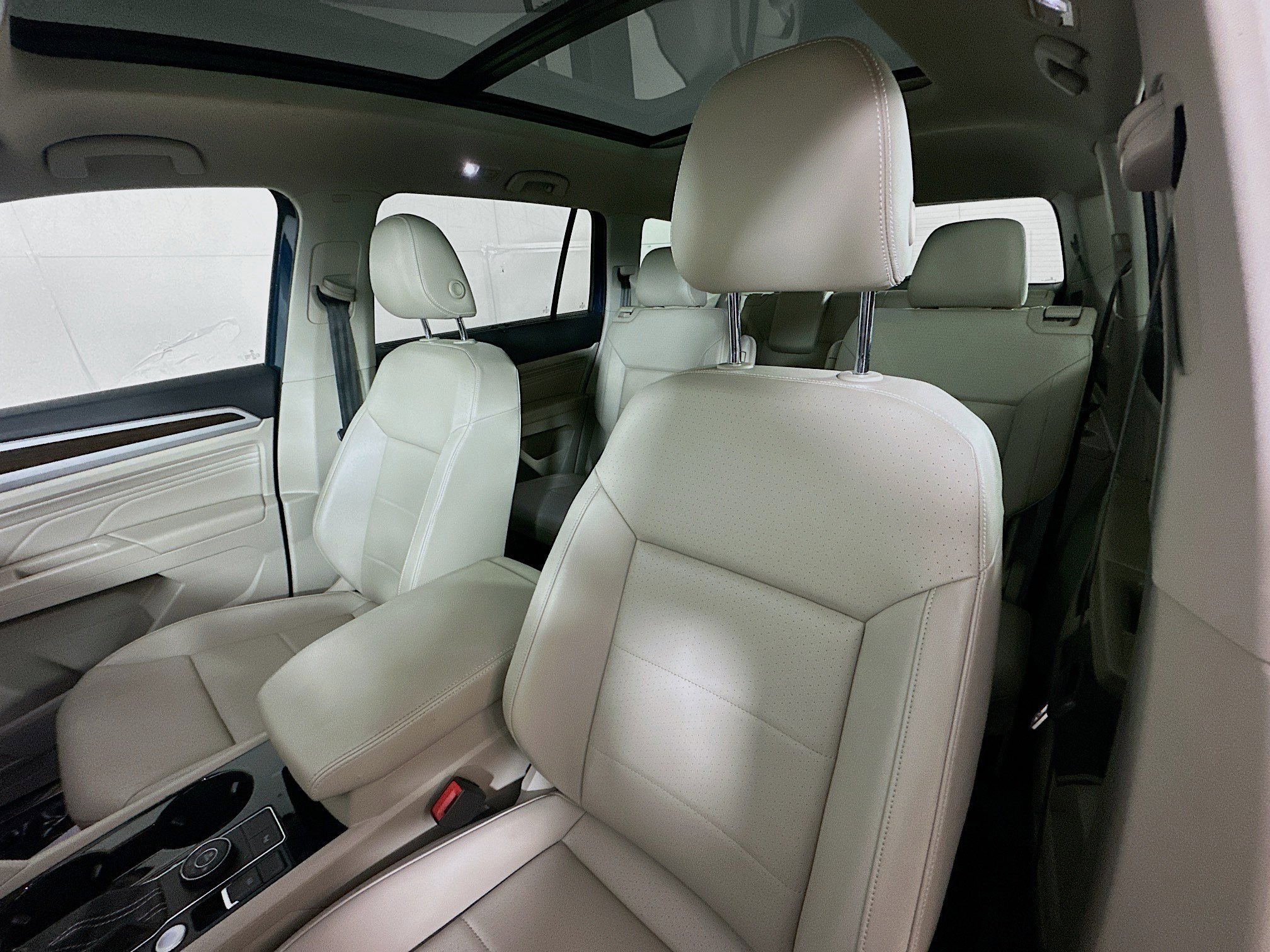 Certified 2022 Volkswagen Atlas SE image 20