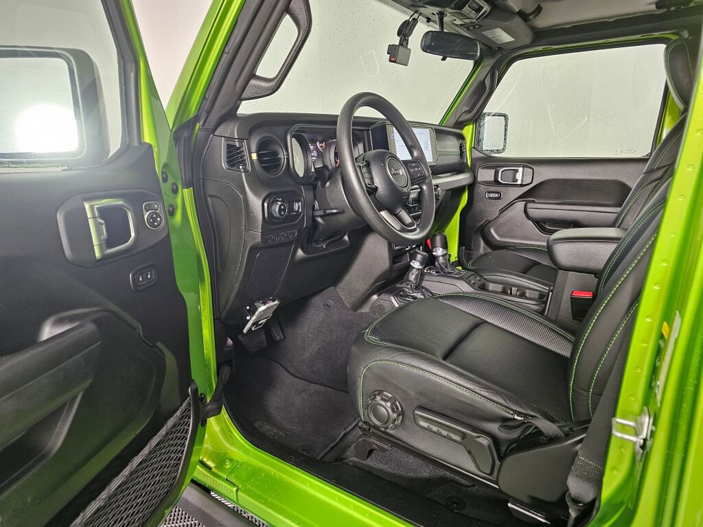 Used 2025 Jeep Gladiator Sport image 20