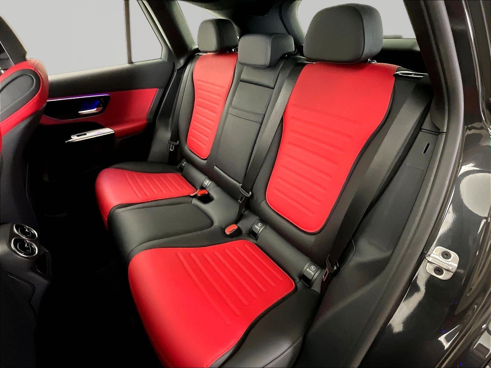 Certified 2025 Mercedes-Benz GLC 43 AMG 4MATIC image 22