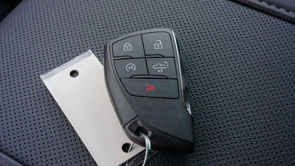 New 2026 GMC Sierra 1500 SLT w/ SLT Convenience Package image 26