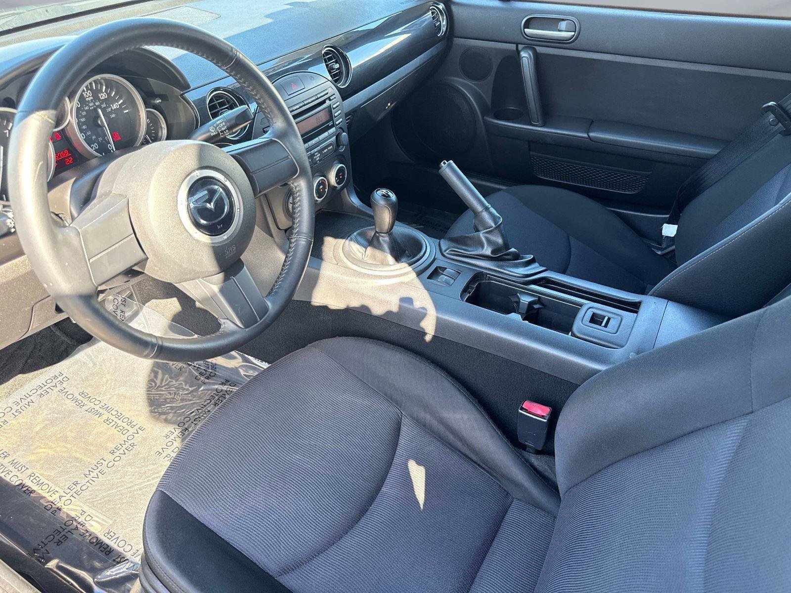 Used 2015 MAZDA MX-5 Miata Sport image 16