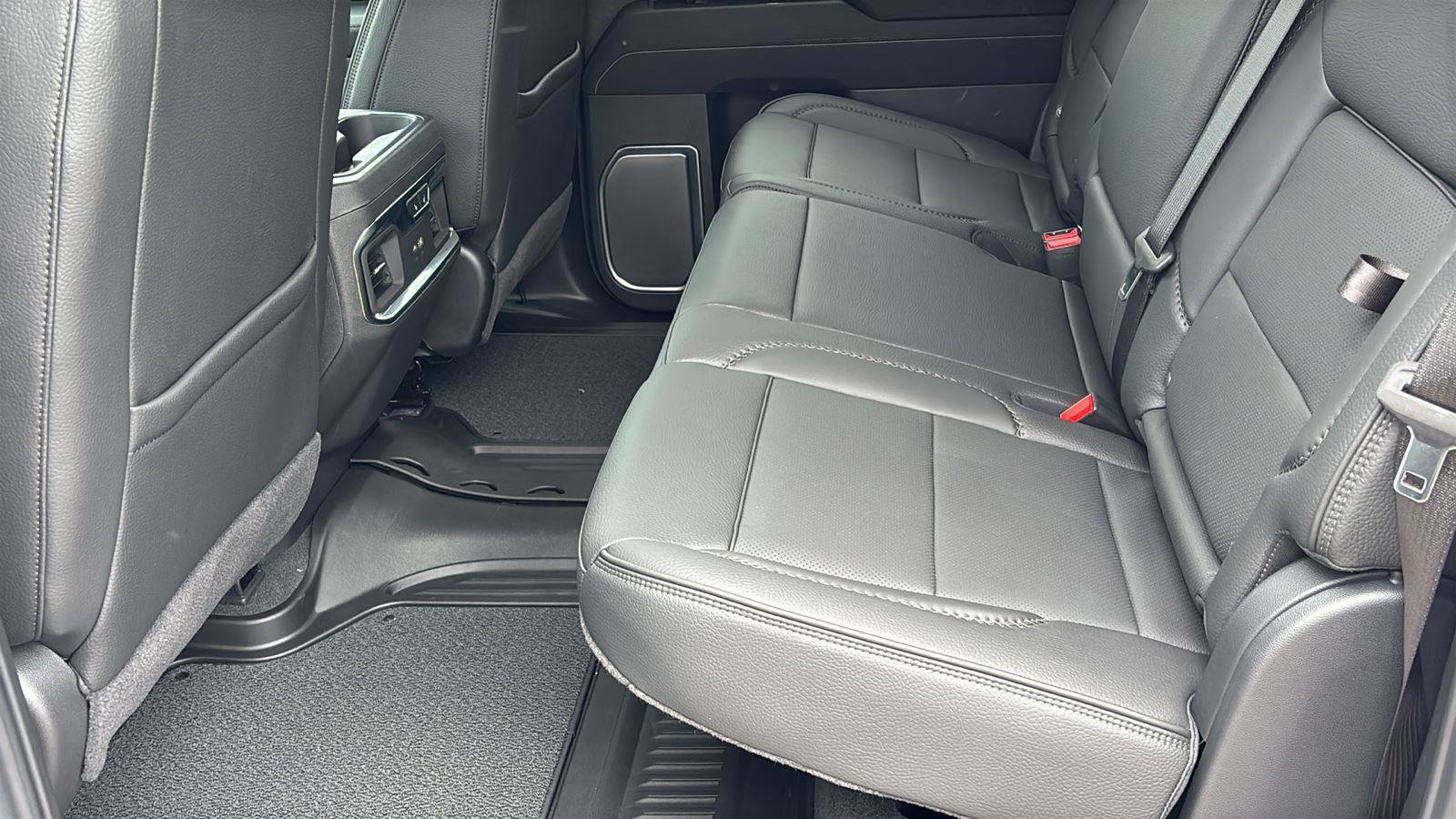 New 2026 GMC Sierra 1500 Denali AWD/4WD image 18