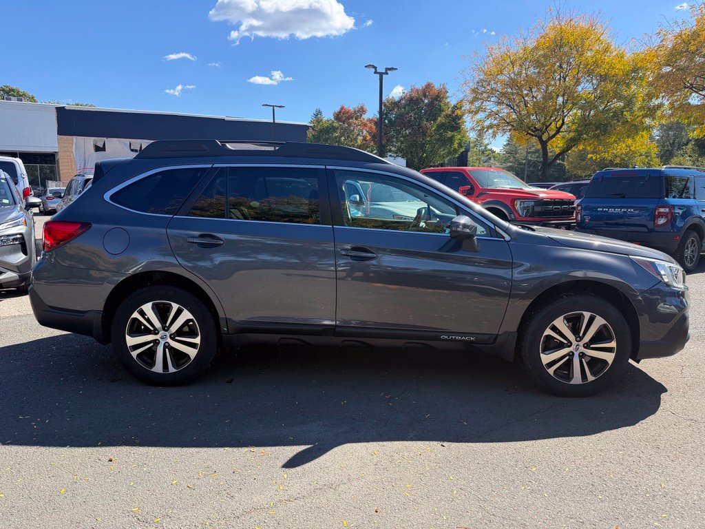 Used 2018 Subaru Outback 2.5i Limited AWD/4WD image 5