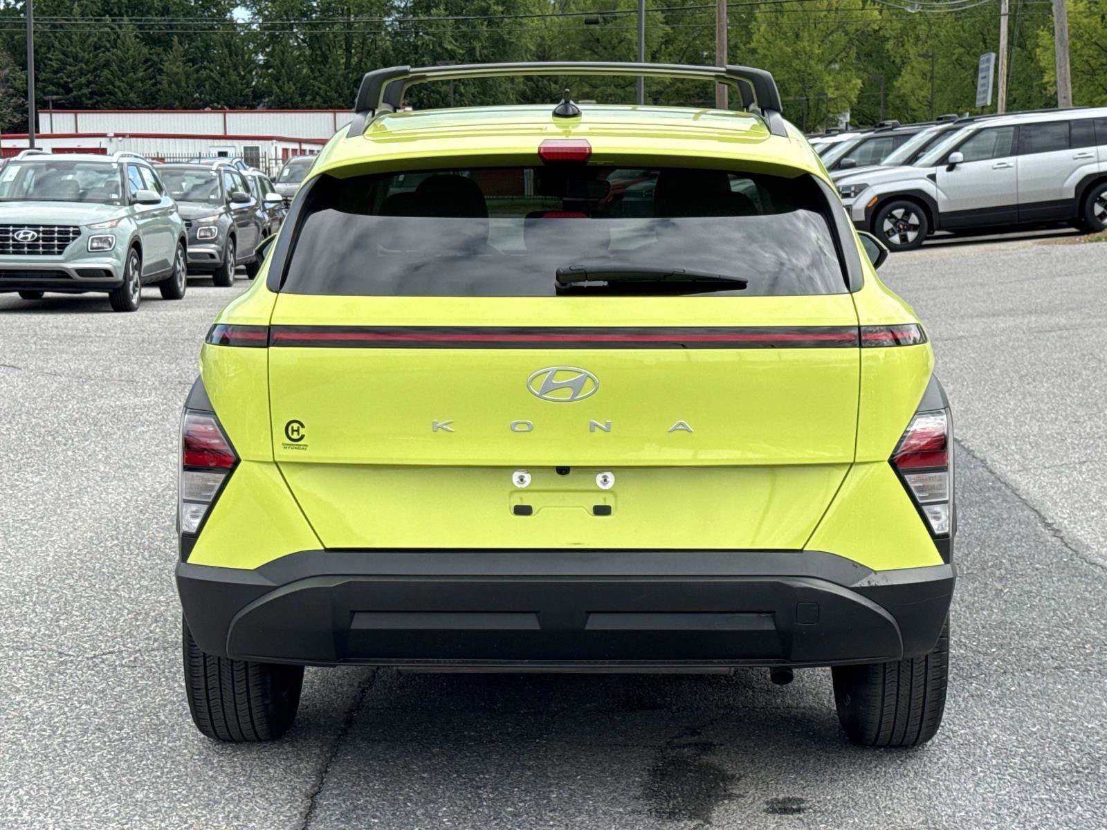Certified 2024 Hyundai Kona SEL FWD image 26
