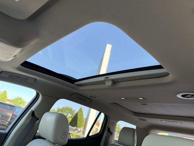 Used 2017 GMC Acadia Denali w/ Technology Package image 33