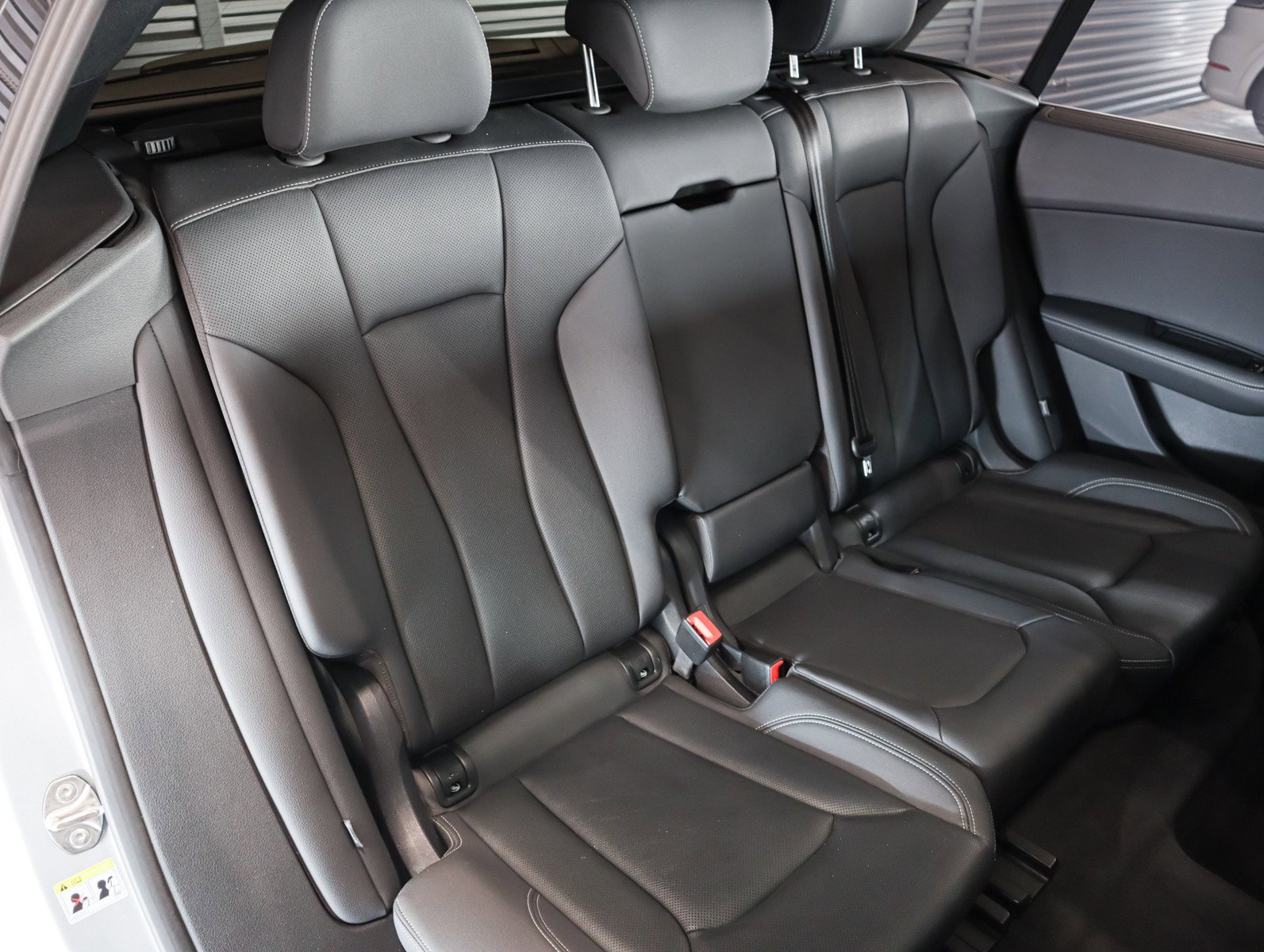 Used 2023 Audi Q8 Premium Plus w/ Premium Plus Package image 11