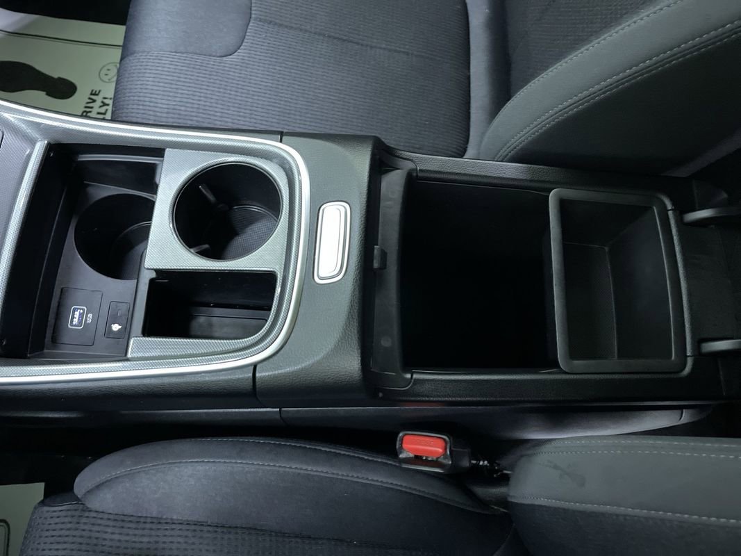 Used 2022 Hyundai Santa Fe XRT image 25