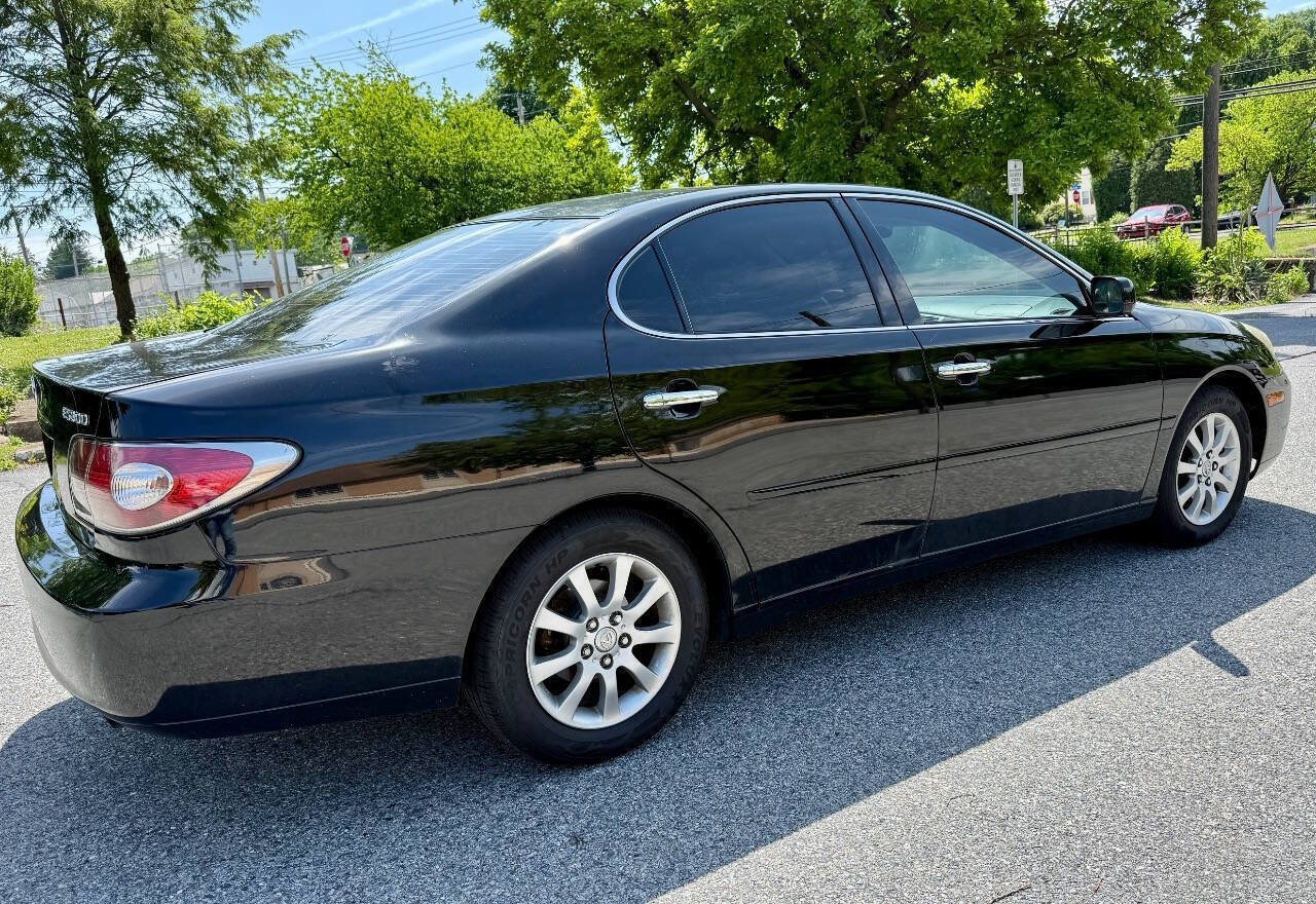 Used 2003 Lexus ES 330 FWD image 5