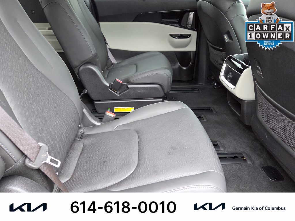 Used 2022 Kia Carnival EX FWD image 19