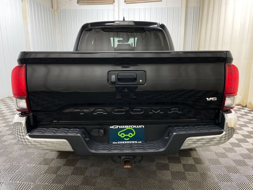 Used 2019 Toyota Tacoma TRD Off-Road AWD/4WD image 17