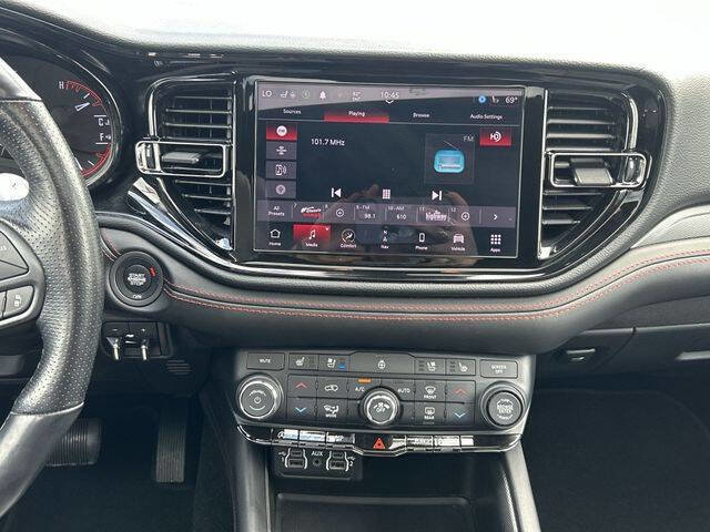 Used 2024 Dodge Durango GT AWD/4WD image 11