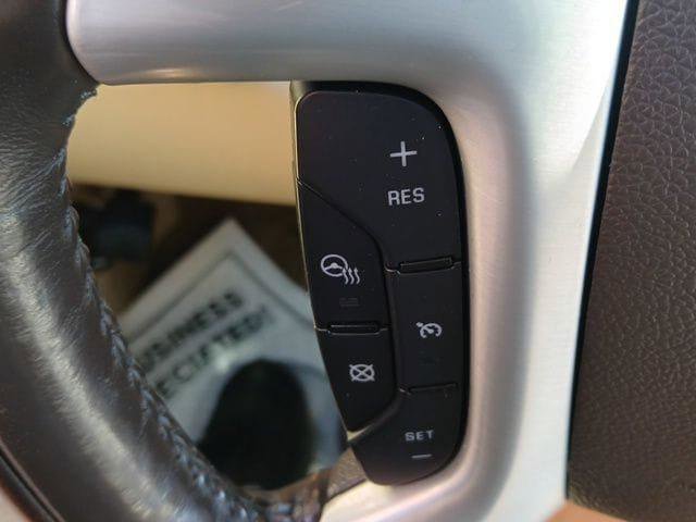 Used 2014 Cadillac Escalade Luxury image 26