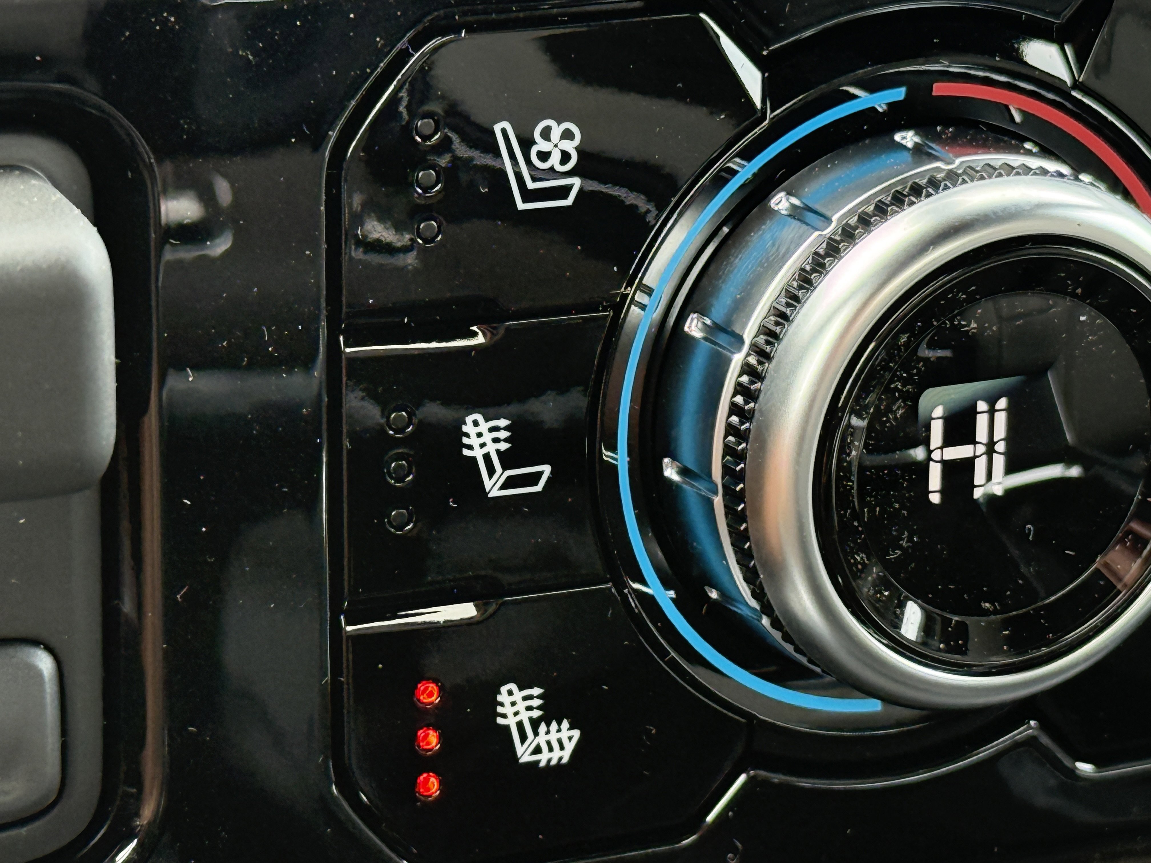 New 2026 GMC Sierra 1500 SLT w/ SLT Premium Package image 33