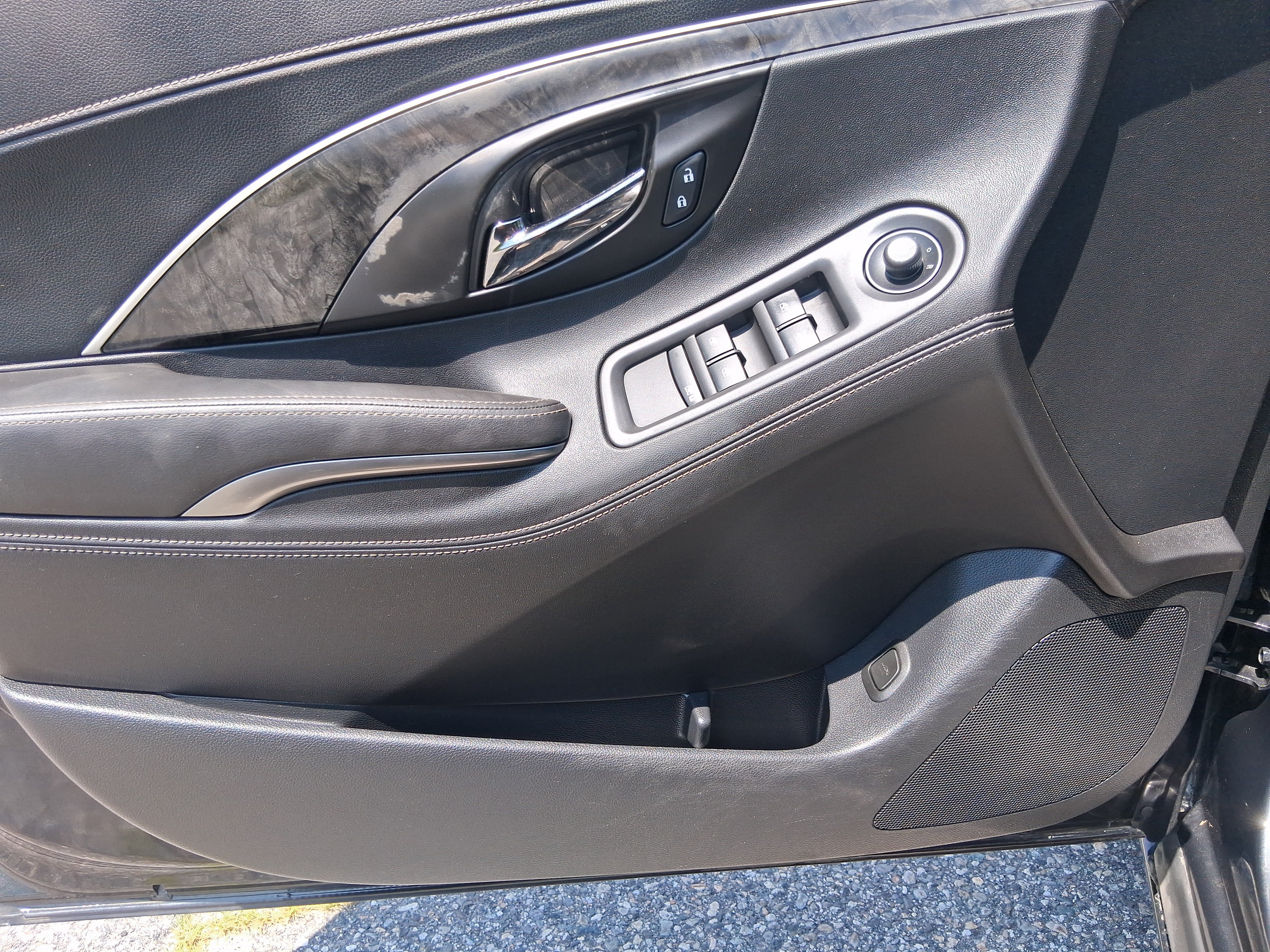 Used 2014 Buick LaCrosse FWD image 15